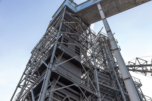  Metal hangar , storage tank silo of wheat and other cereals . 